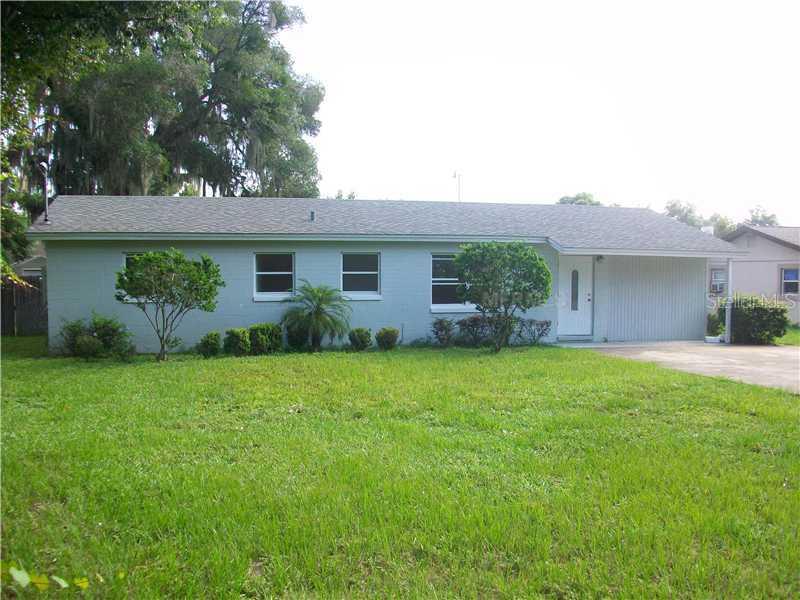 10817 Margaret Dr., Tavares, FL 32778