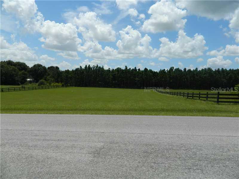Cr121d, Wildwood, FL 34785