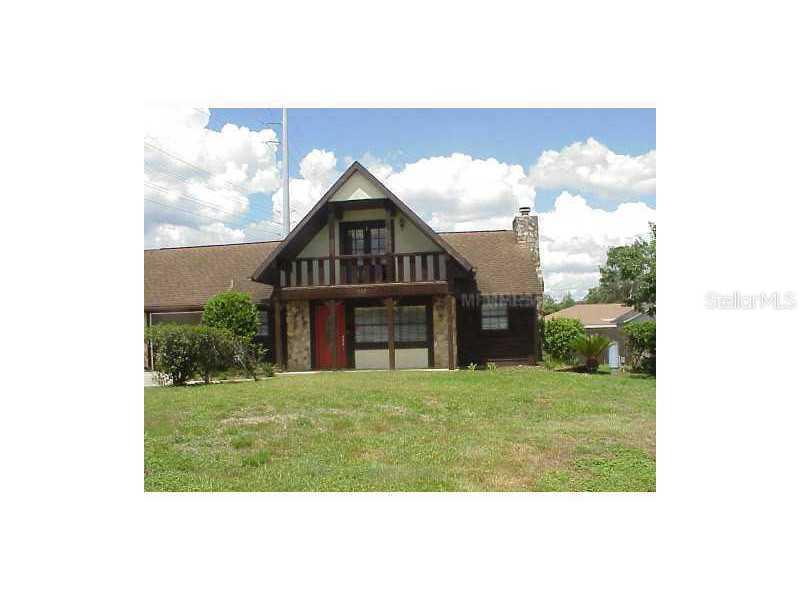 717 Oak Ln., Groveland, FL 34736