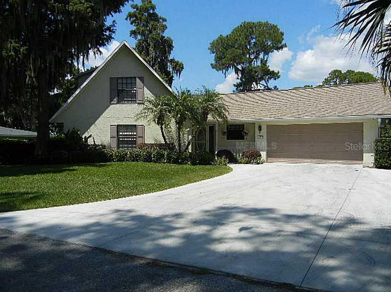 11321 Davison Ln., Tavares, FL 32778