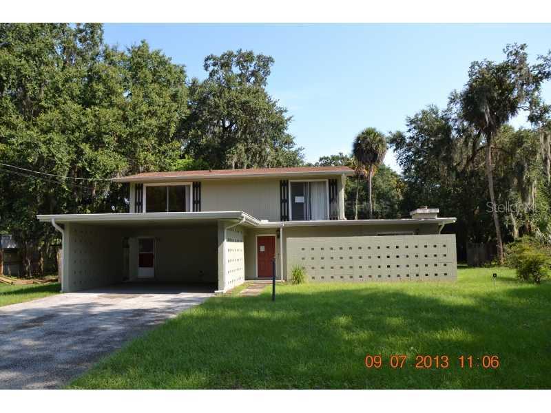 4011 Palm Dr., Leesburg, FL 34748