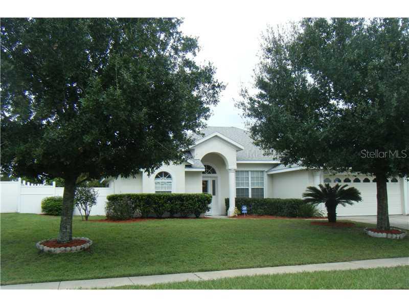 3203 Victoria Ln., Eustis, FL 32726