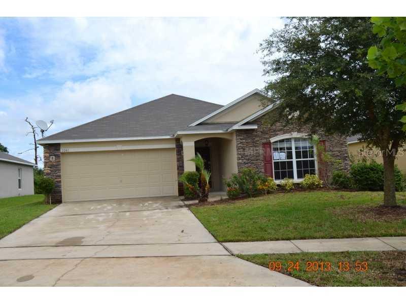 2241 Paria Ln., Kissimmee, FL 34758