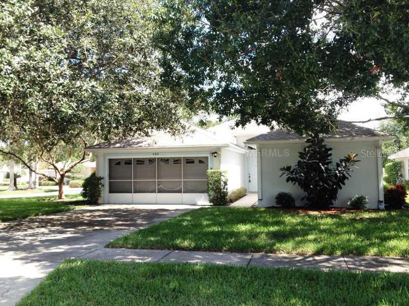 502 Juniper Way, Tavares, FL 32778