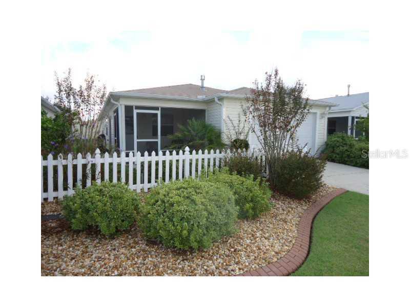2354 Pine Ridge St., The Villages, FL 32162