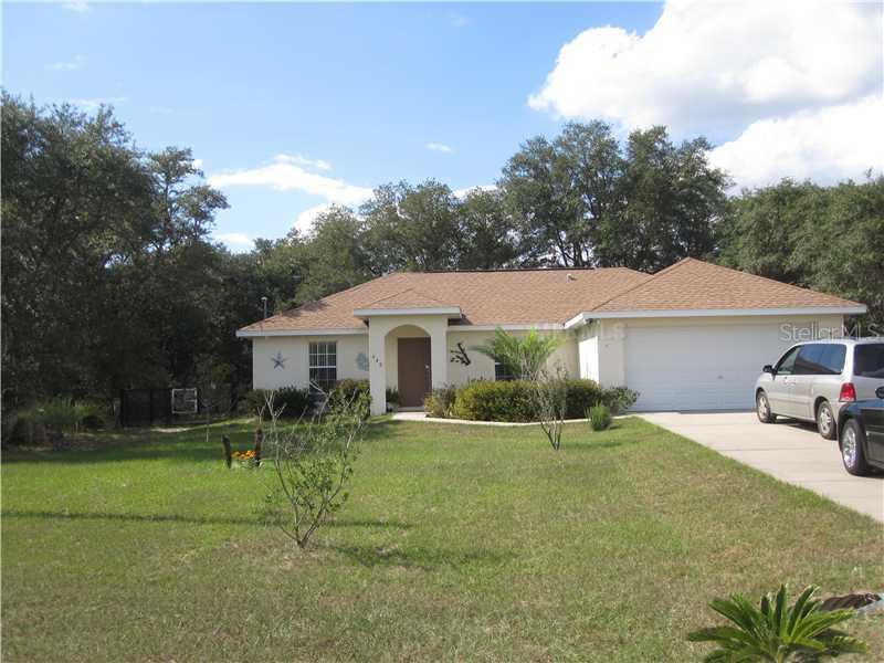 640 Fisher Rd., Ocklawaha, FL 32179