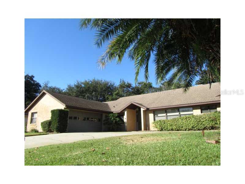 30933 Mission Ave., Tavares, FL 32778