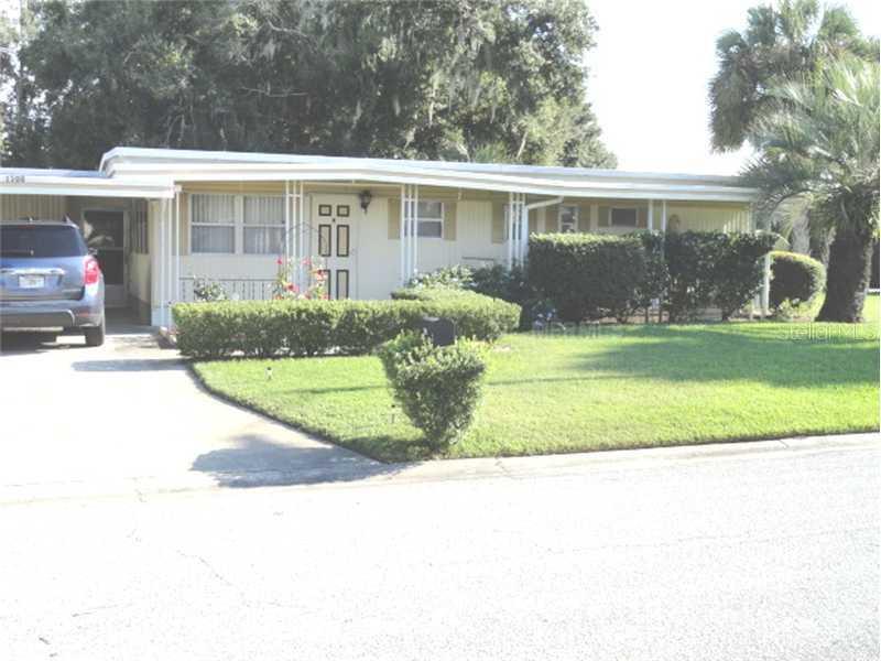 1108 Forest Ln., Tavares, FL 32778