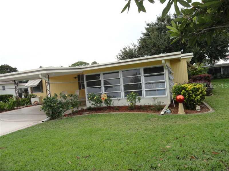 711 Viking Ave., Tavares, FL 32778