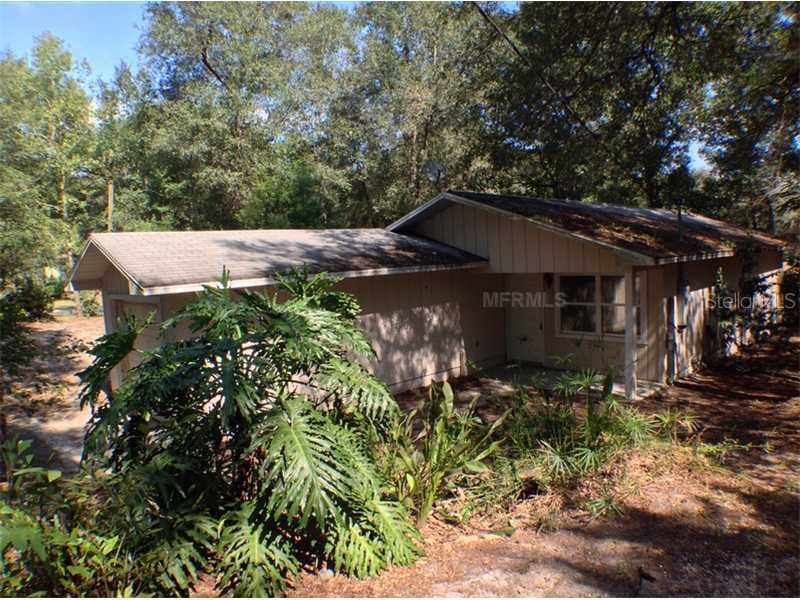 30914 Apawamis Dr., Sorrento, FL 32776