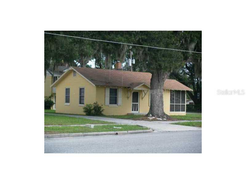 300 S 12th St., Leesburg, FL 34748