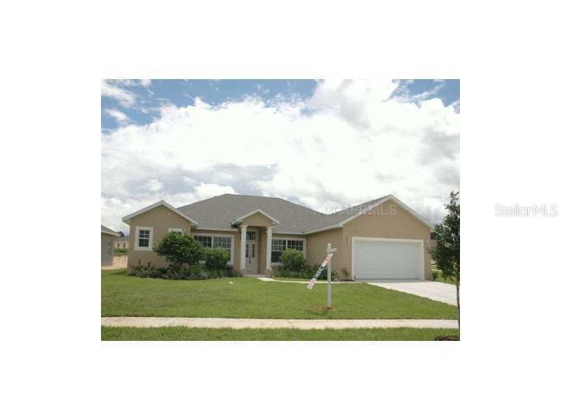 9733 Spring Lake Dr., Clermont, FL 34711