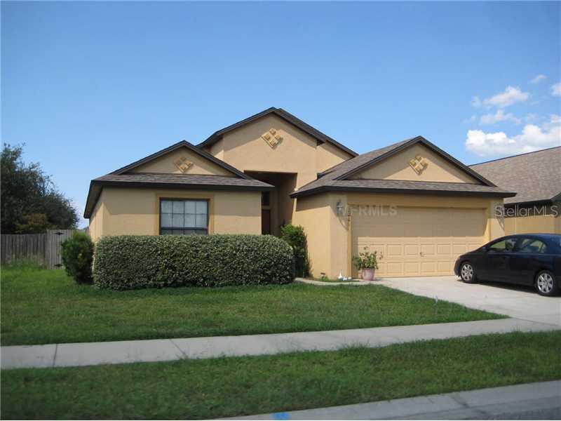 2208 Bexley Dr., Tavares, FL 32778