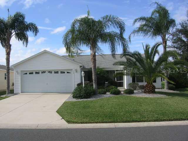 2336 Charleston Ct., The Villages, FL 32162