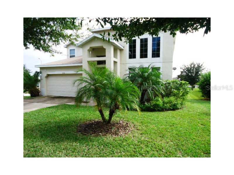 2830 Boardwalk Way, Tavares, FL 32778