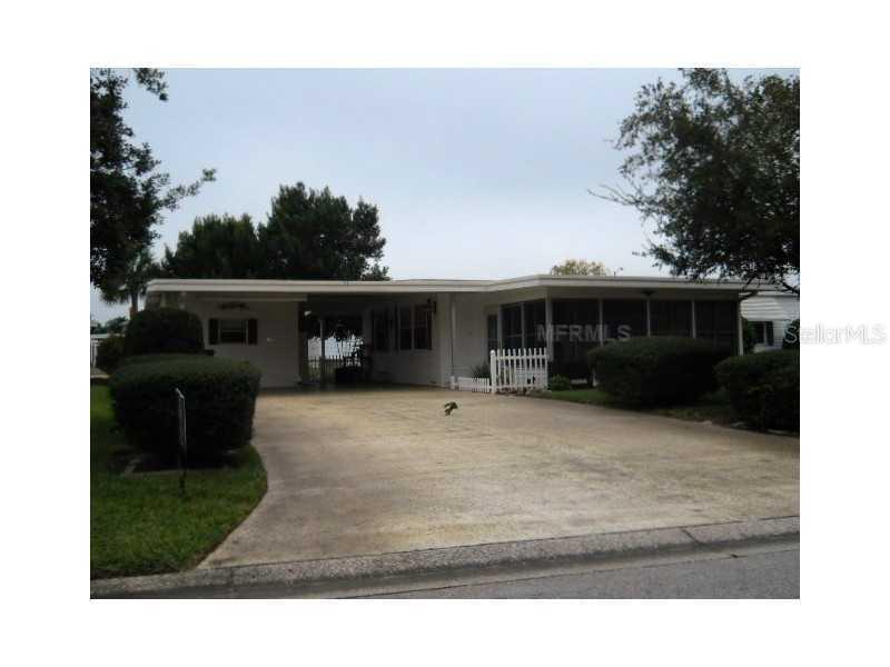 713 Bengal Ave., Tavares, FL 32778