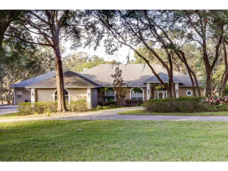 36751 E Eldorado Lake Dr., Eustis, FL 32736