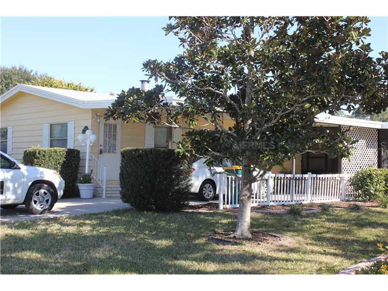 609 Fox Run Blvd., Tavares, FL 32778