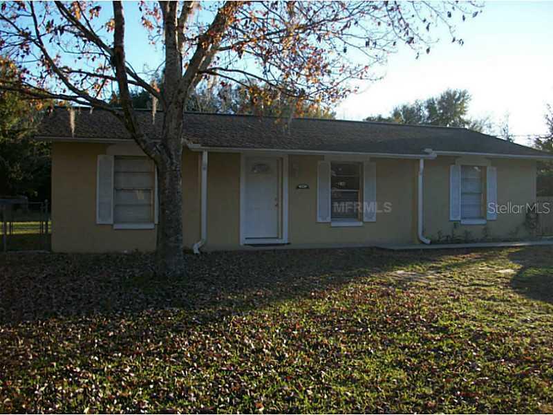 230 E Lake St., Umatilla, FL 32784