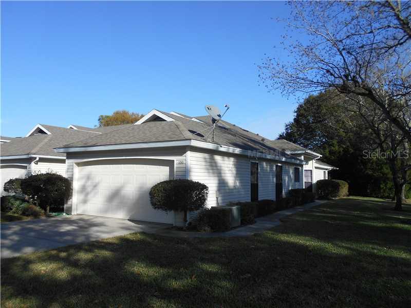 100 Baytree Blvd., Tavares, FL 32778