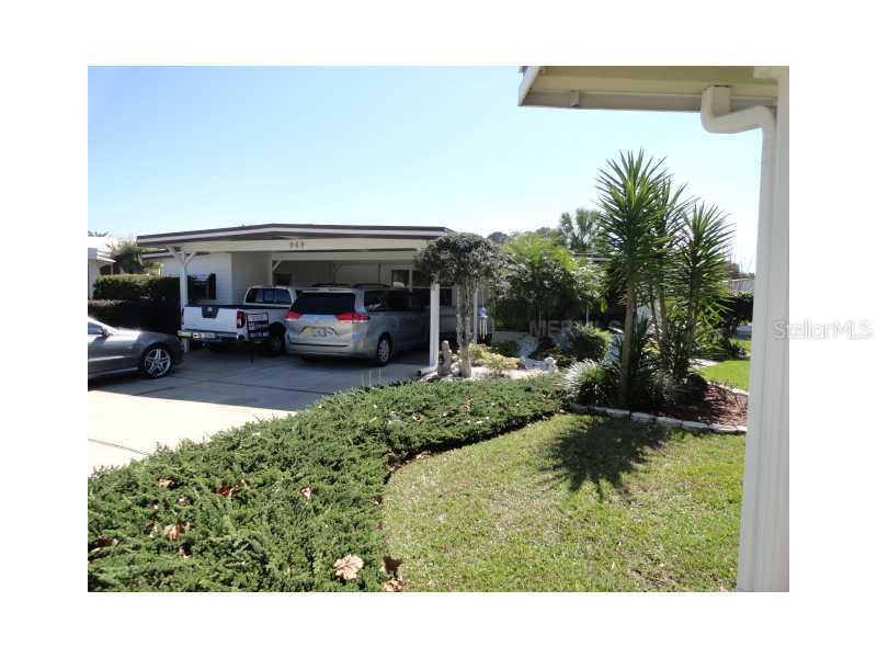 949 Todd Way, Tavares, FL 32778