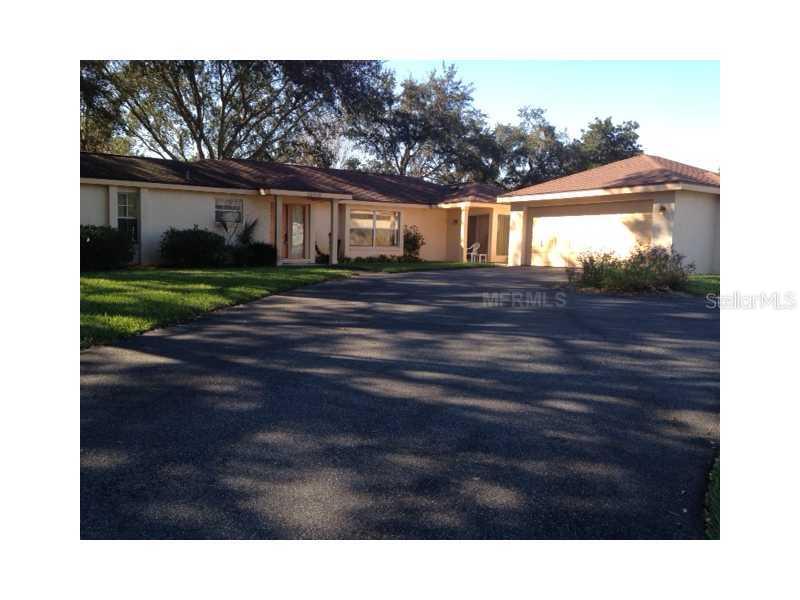 30923 Mission Ave., Tavares, FL 32778