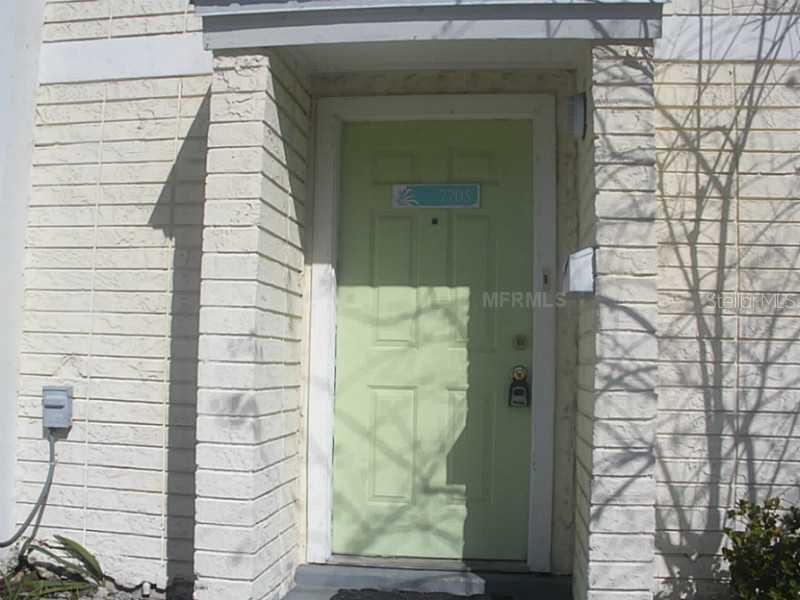 7705 Palmera Pointe Cir., Tampa, FL 33615