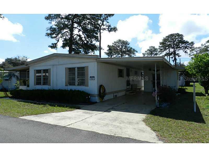 702 Flamingo Dr., Leesburg, FL 34788
