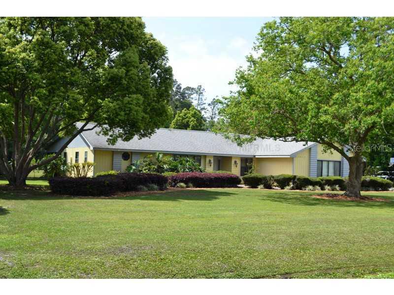 17412 East Rd., Umatilla, FL 32784