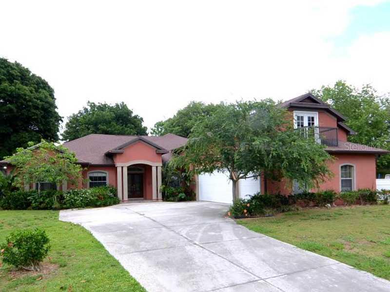 11125 Oakshore Ln., Clermont, FL 34711