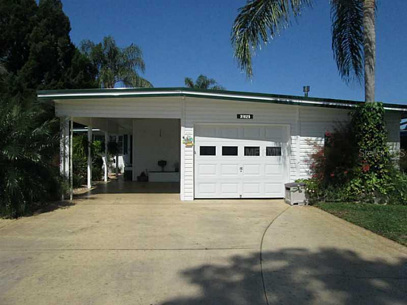 31625 Kelly Cir., Tavares, FL 32778