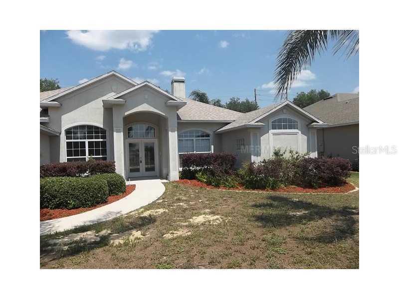 923 Princeton Dr., Clermont, FL 34711