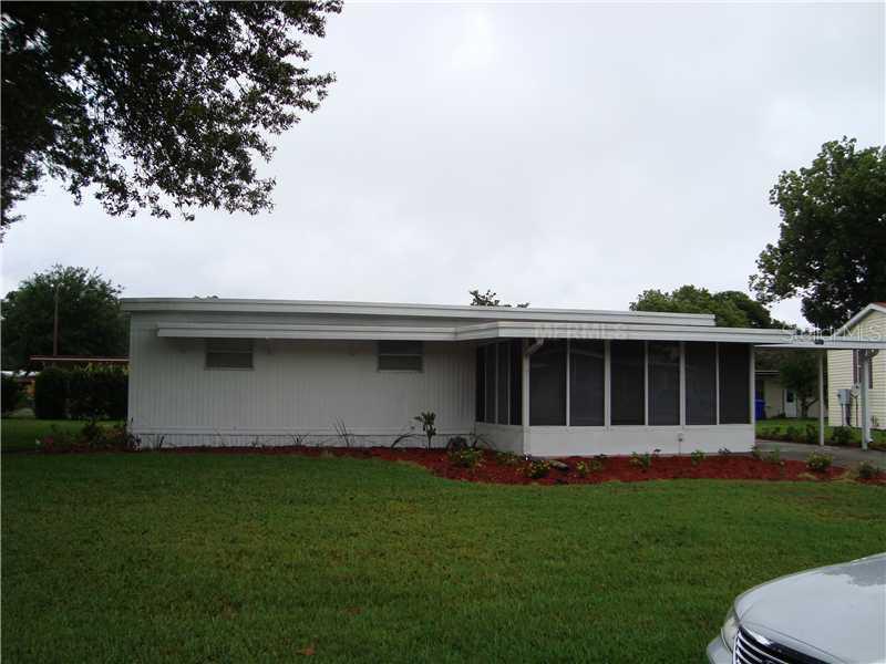 1123 Forest Ln., Tavares, FL 32778