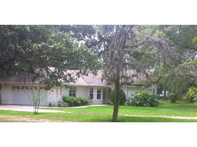 40220 W 8th Ave., Umatilla, FL 32784