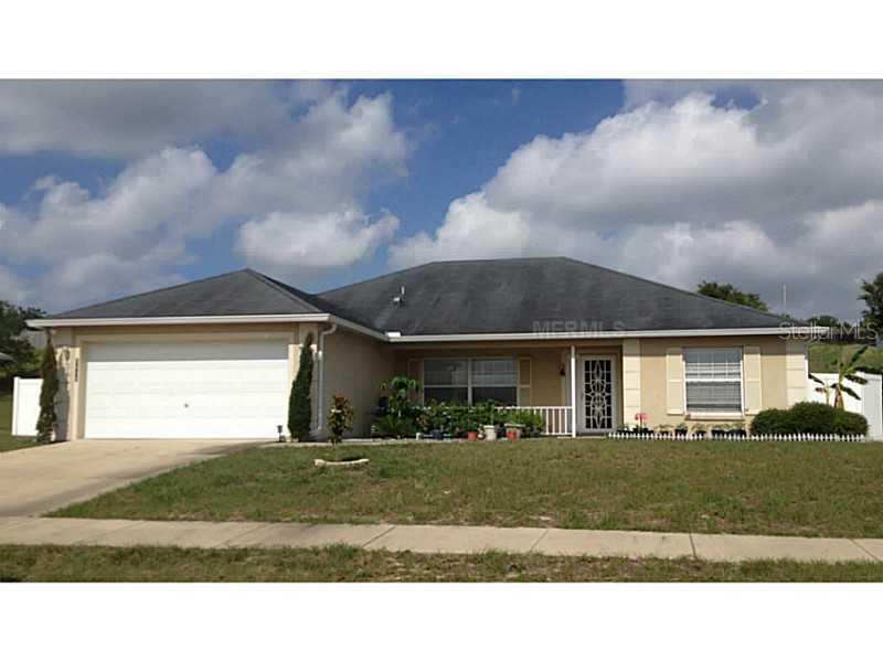1035 Cherry Laurel St., Minneola, FL 34715