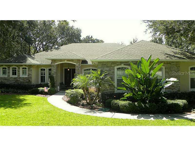 5904 Lake Emma Ct., Groveland, FL 34736