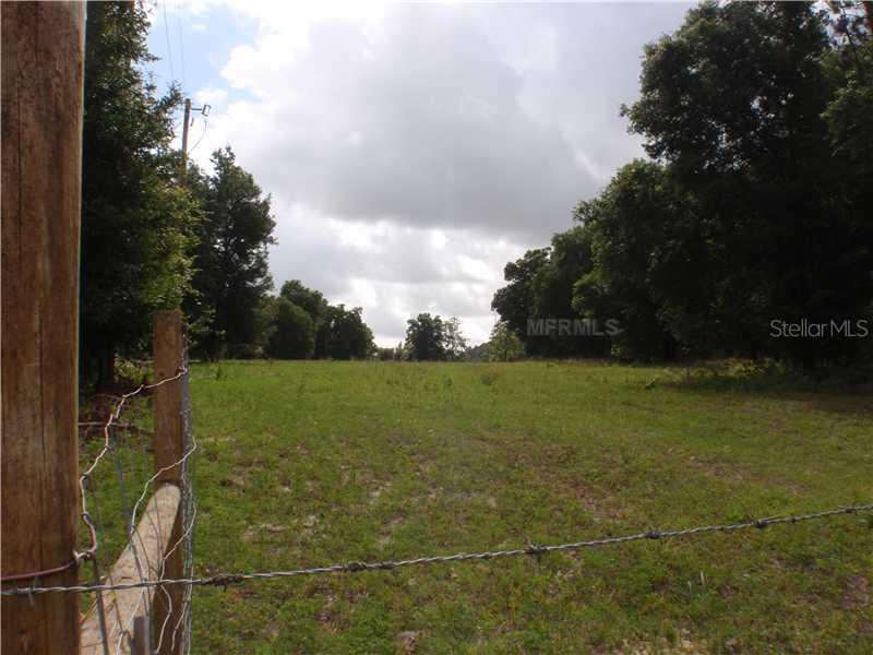 Cr 33, Groveland, FL 34736