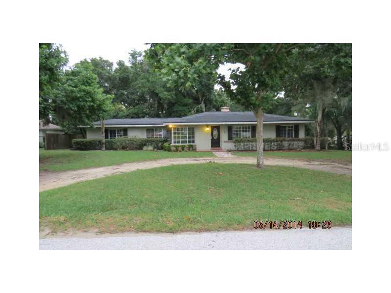 165 E Sunset St., Groveland, FL 34736