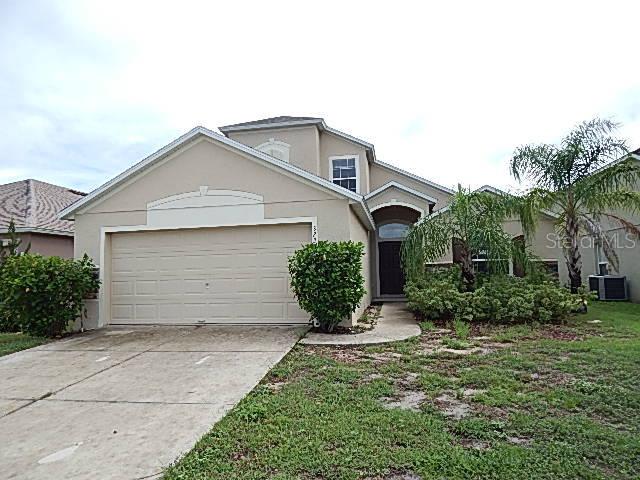 322 Red Kite Dr., Groveland, FL 34736
