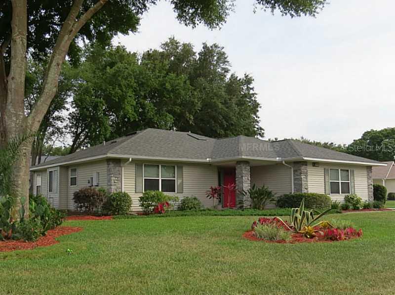 26846 Racquet Cir., Leesburg, FL 34748