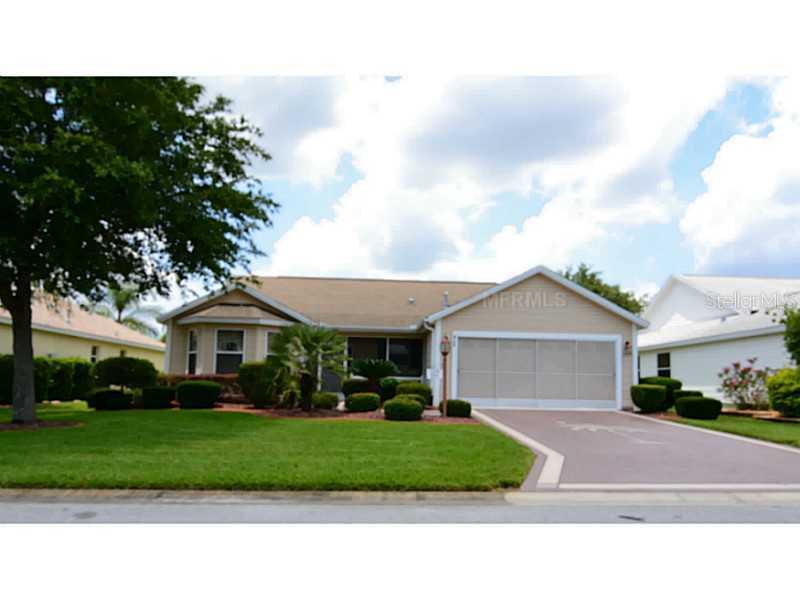 2179 Kaylee Dr., The Villages, FL 32162
