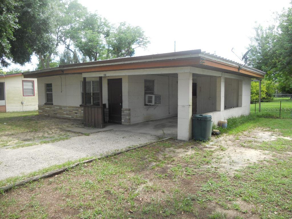 1203 Druid Pl., Tavares, FL 32778