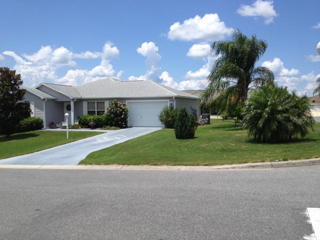 2592 Day Lily Run, The Villages, FL 32162