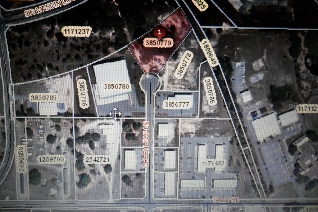 1915 Greenleaf Ln., Leesburg, FL 34748
