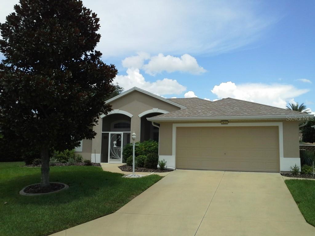 5635 Freeport Dr., Tavares, FL 32778