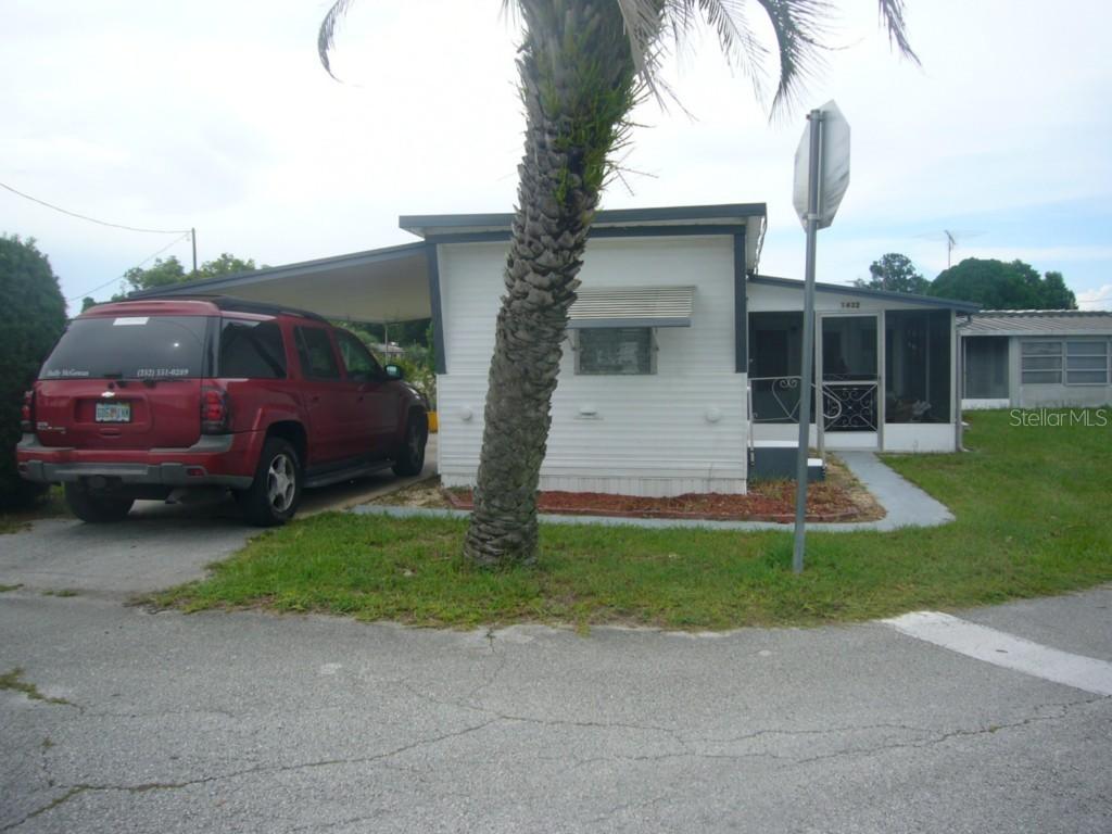 1432 Highland Ave., Tavares, FL 32778