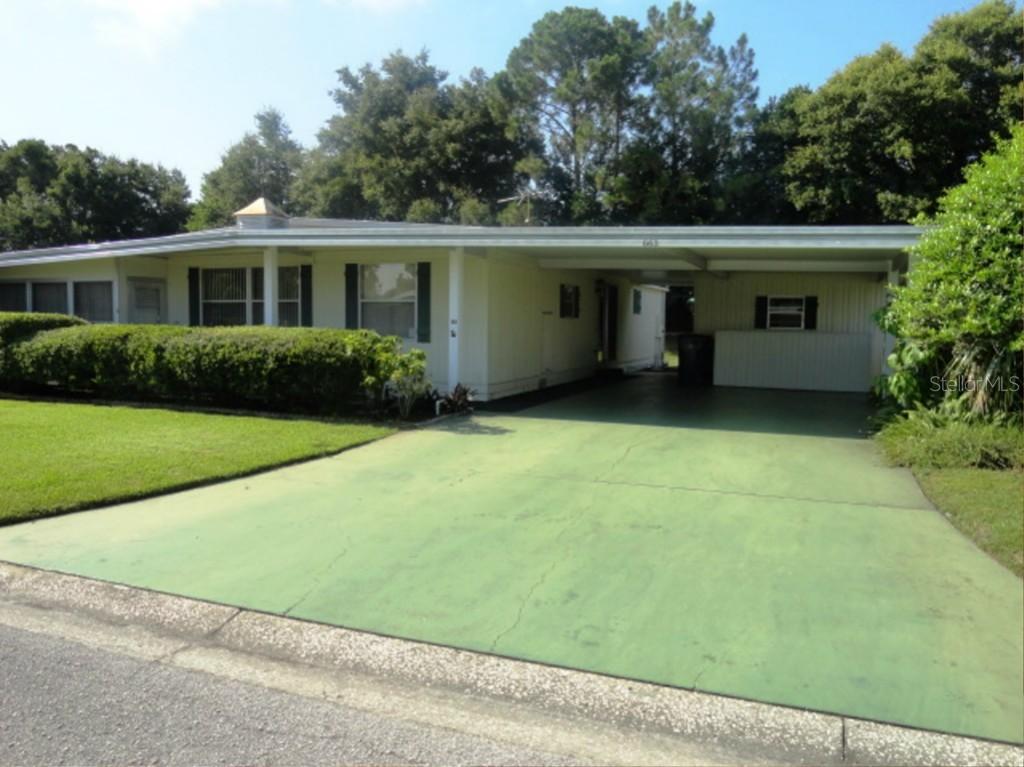 663 Buccaneer Blvd., Tavares, FL 32778