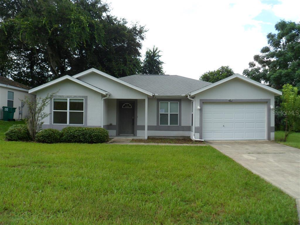 407 Cierra Oaks Cir., Lady Lake, FL 32159