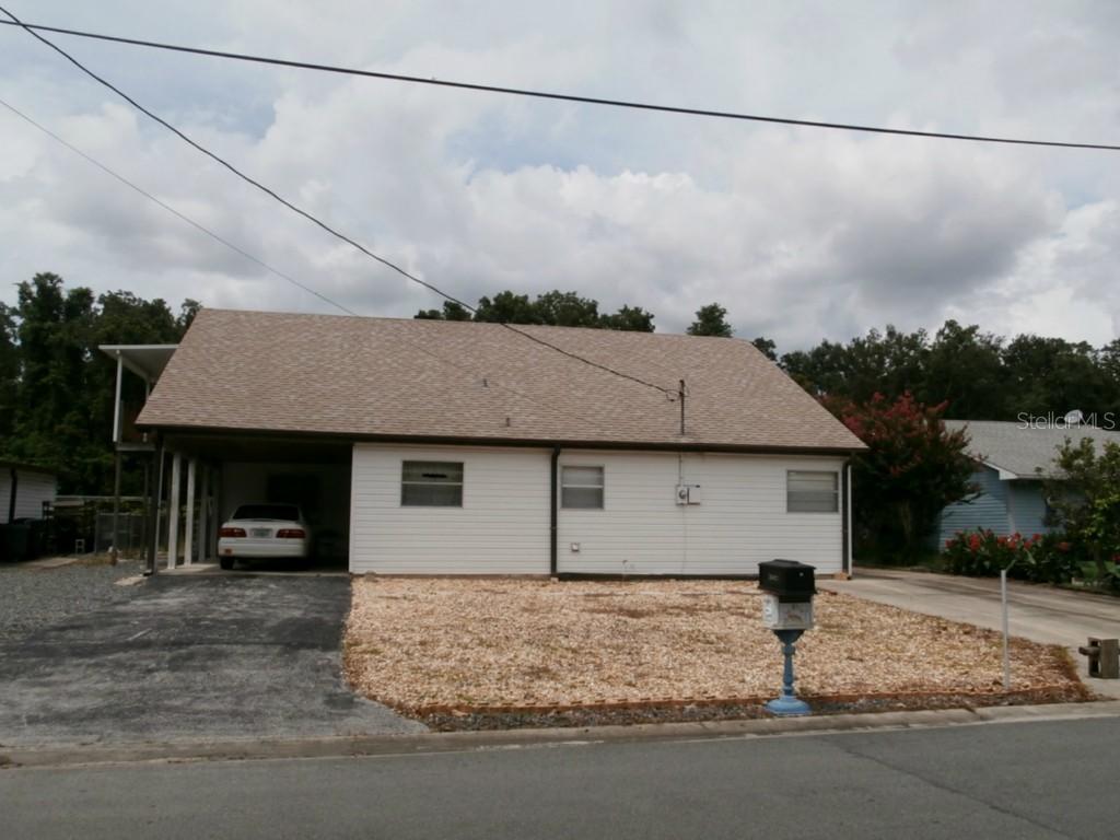 26622 E Cove Dr., Tavares, FL 32778