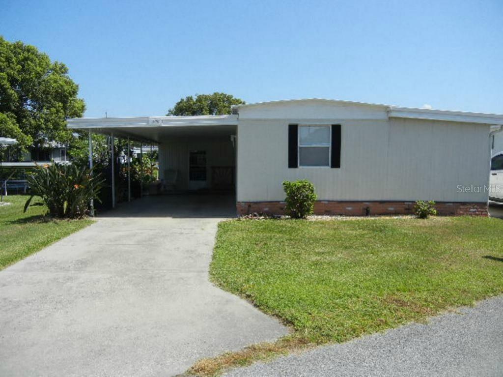 1526 Southshore Dr., Tavares, FL 32778